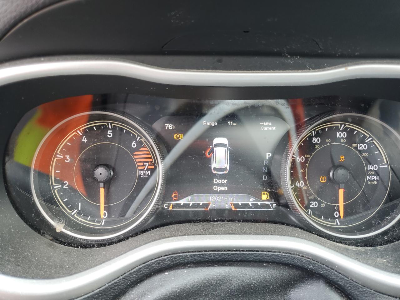 2018 Jeep Cherokee Trailhawk VIN: 1C4PJMBB2JD610946 Lot: 67121824