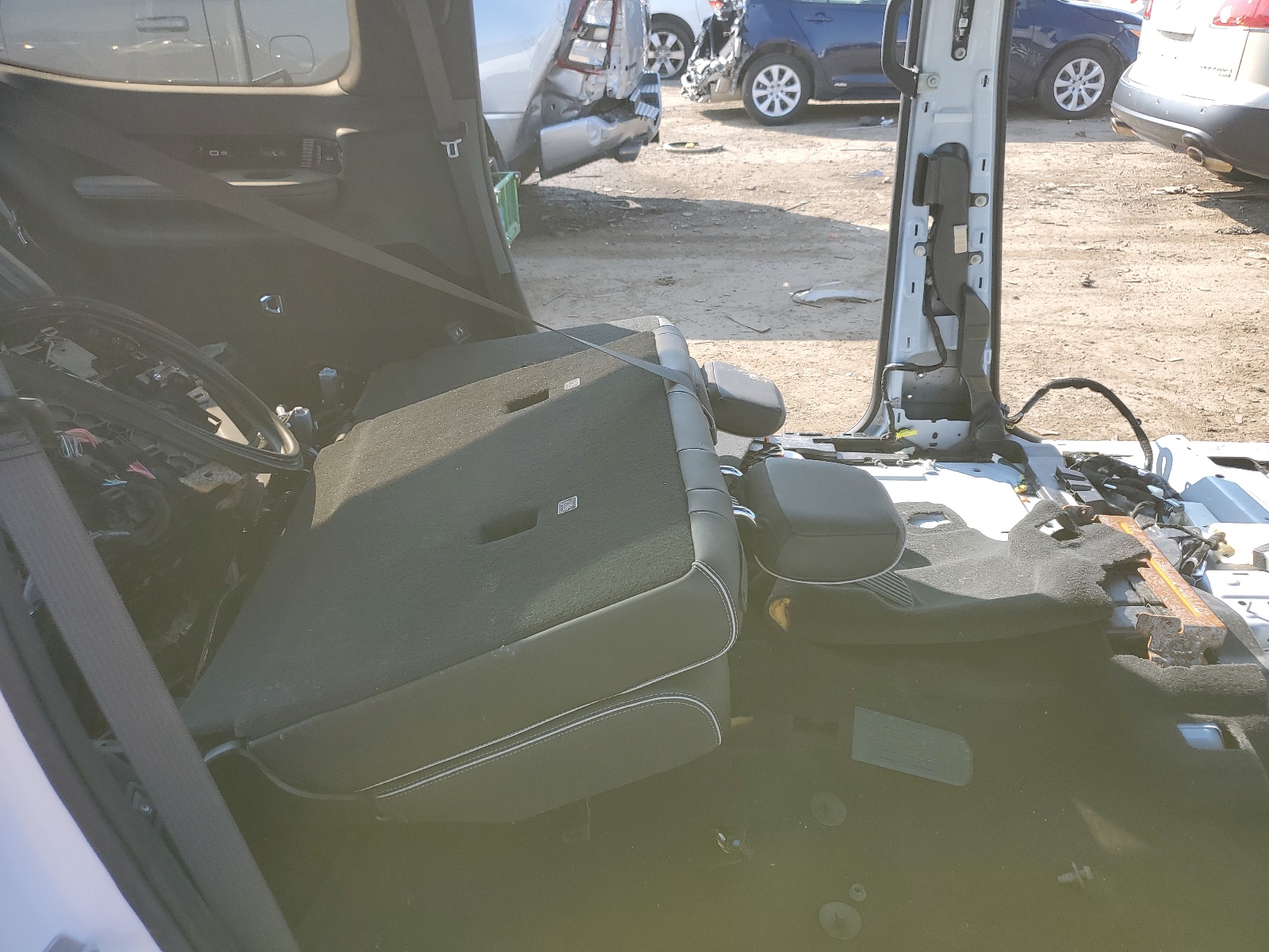 1C4SJVFP4RS105536 2024 Jeep Grand Wagoneer Series Ii