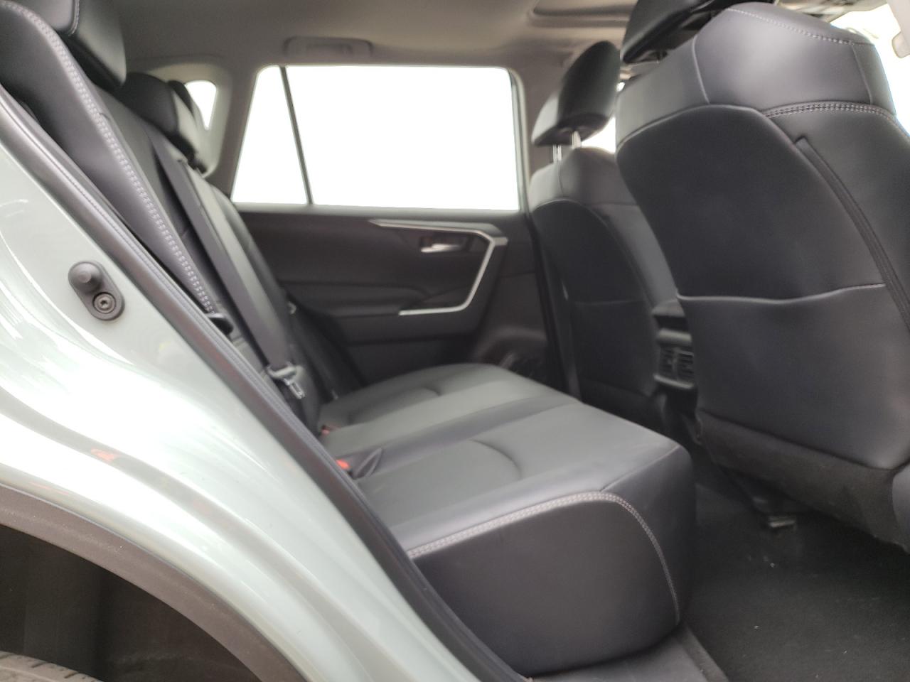 2022 Toyota Rav4 Xle Premium VIN: 2T3C1RFV4NW224537 Lot: 69861374