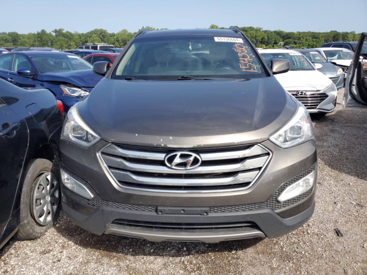 2014 Hyundai Santa Fe - Image 5