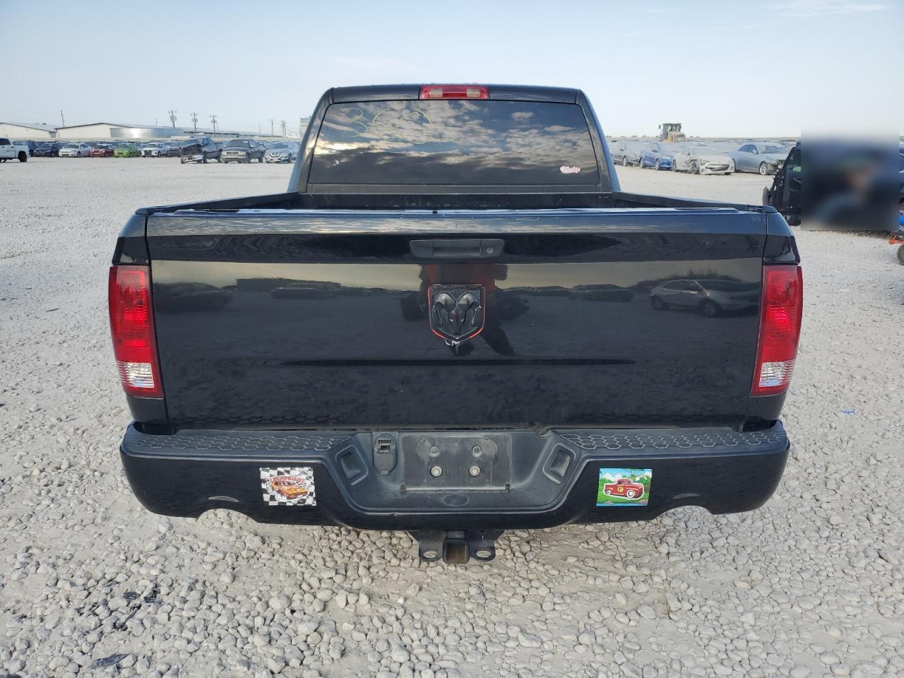 2017 RAM 1500 - Image 6
