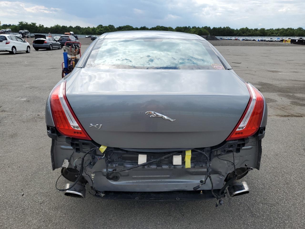 2011 Jaguar Xj Supercharged VIN: SAJWA1GE4BMV13750 Lot: 67038804