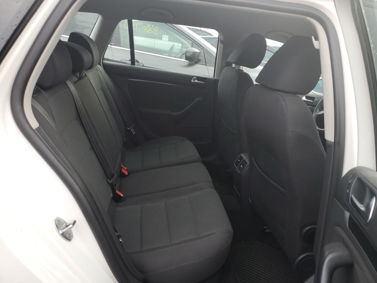 3VWPX7AJXCM641827 2012 Volkswagen Jetta S