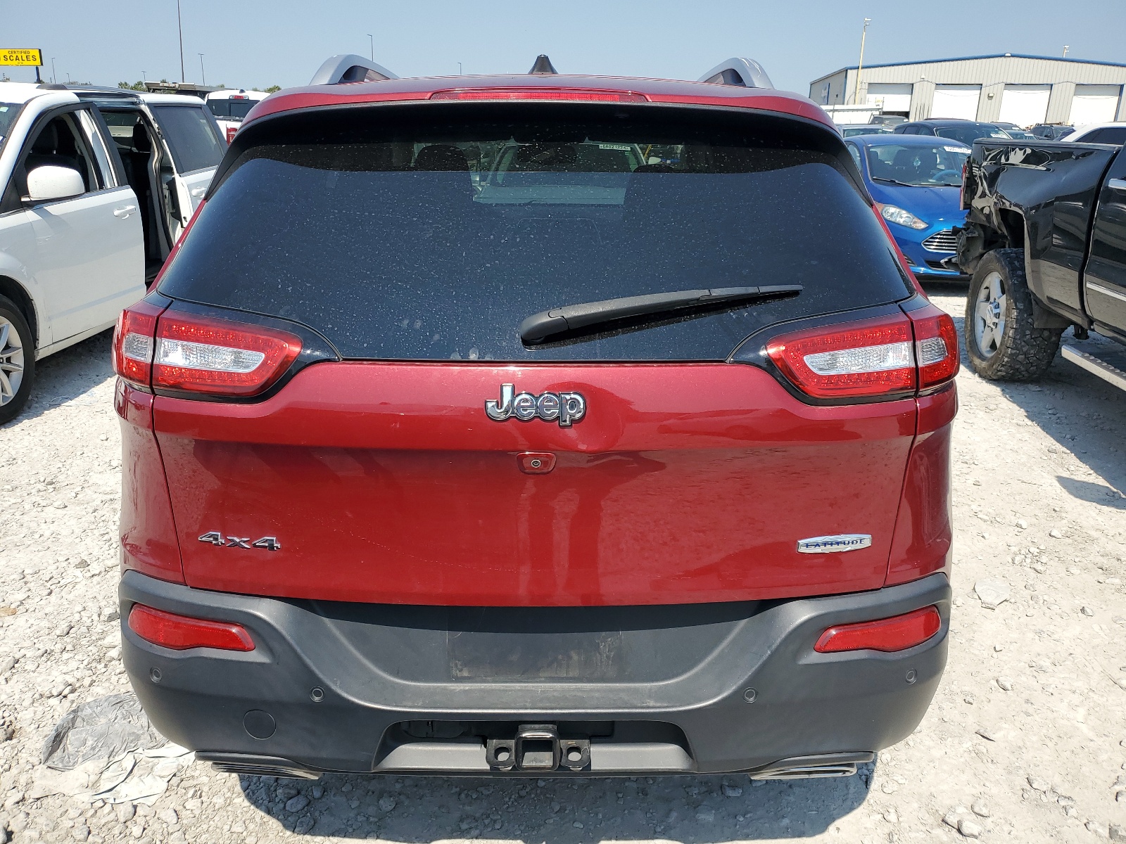 1C4PJMCS2GW155253 2016 Jeep Cherokee Latitude