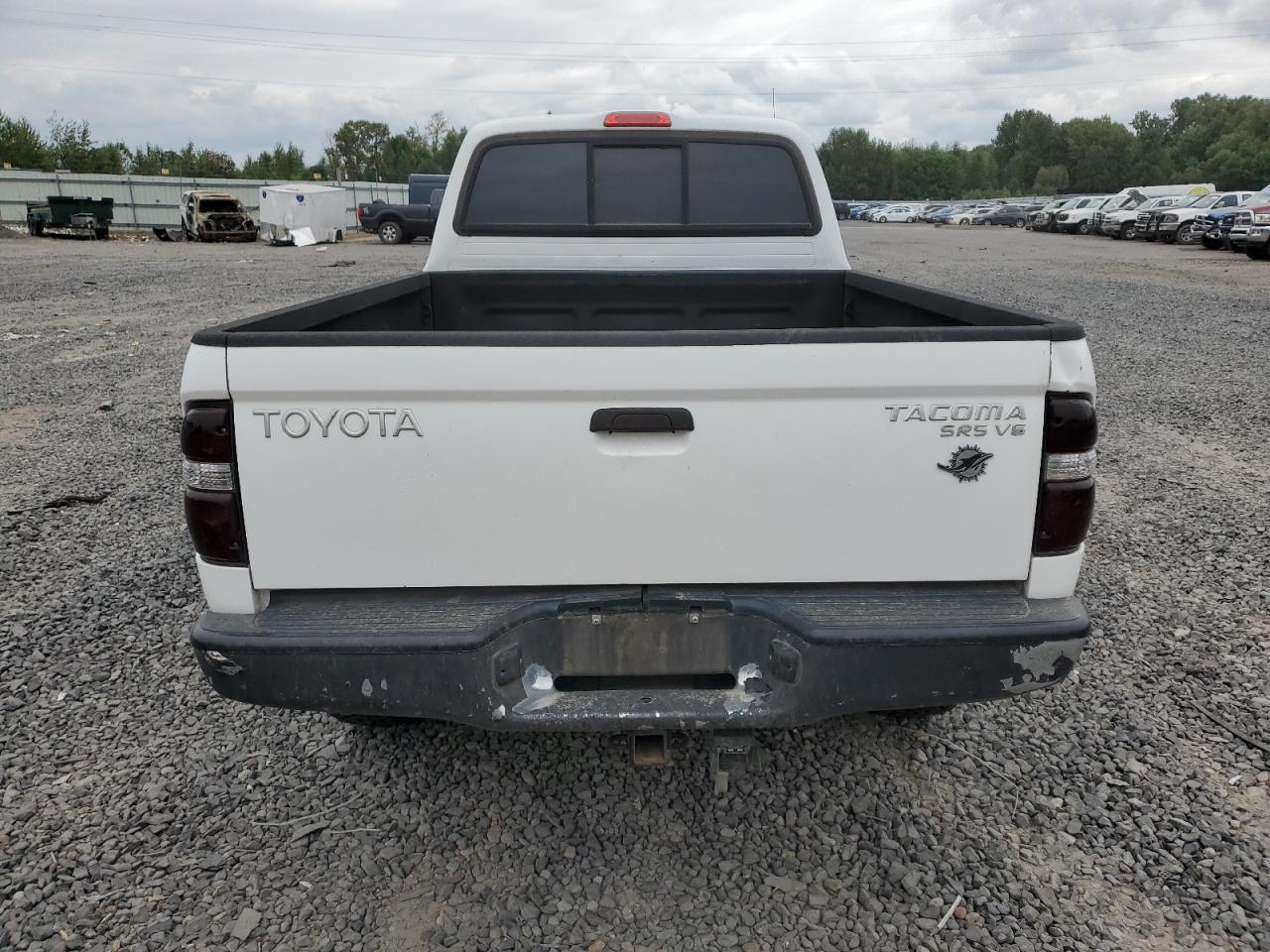 2002 Toyota Tacoma Xtracab VIN: 5TEWN72NX2Z124759 Lot: 66933124