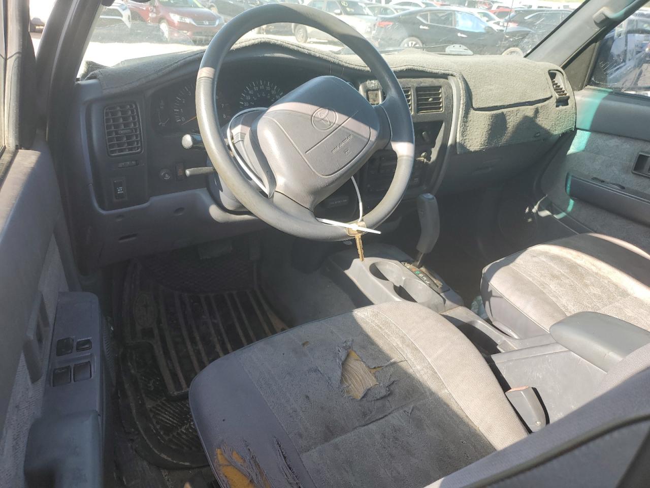 2000 Toyota Tacoma Xtracab Prerunner VIN: 4TASN92N6YZ598900 Lot: 65623434