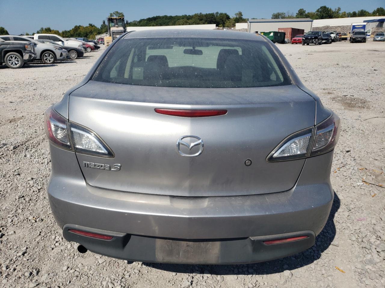 2011 Mazda 3 I VIN: JM1BL1UF3B1415508 Lot: 68934084