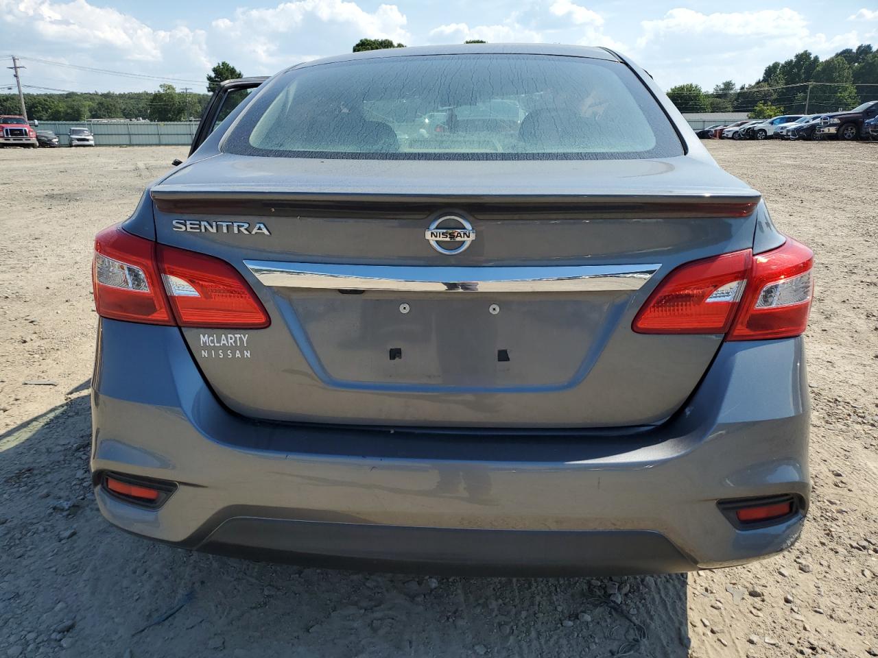 3N1AB7AP1KY272457 2019 Nissan Sentra S