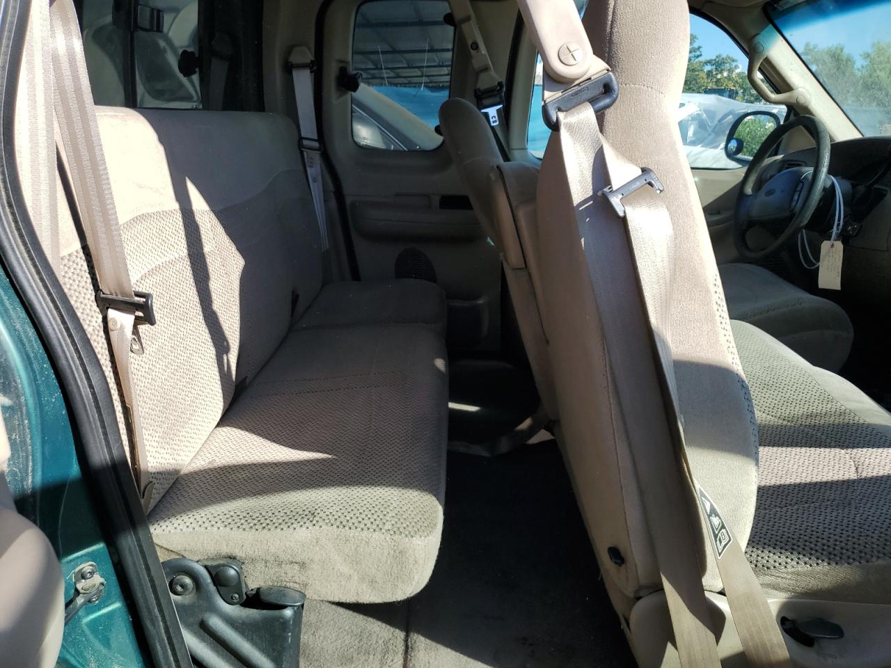 2000 Ford F150 VIN: 1FTRX17W2YKA38977 Lot: 67511334