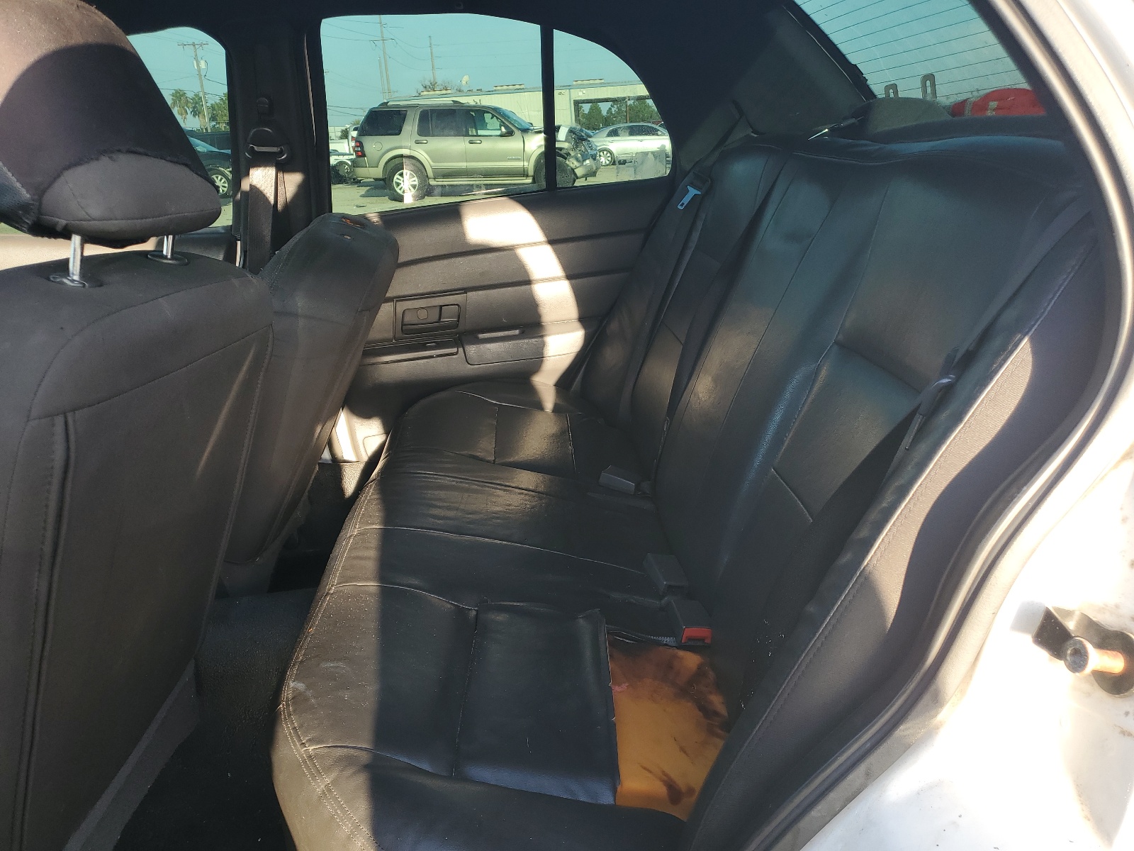 2FAFP71W33X189238 2003 Ford Crown Victoria Police Interceptor