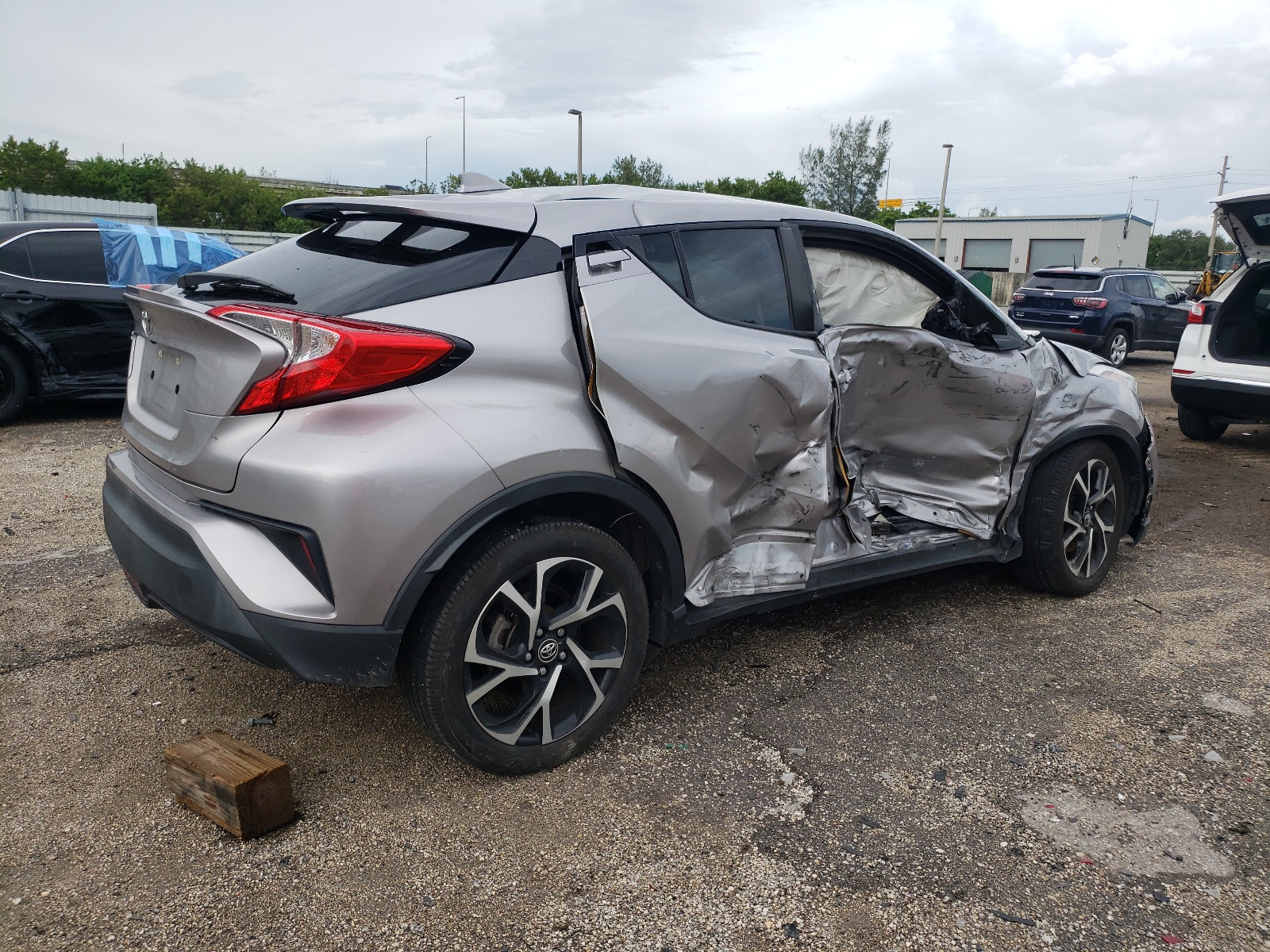 NMTKHMBX7JR029463 2018 Toyota C-Hr Xle