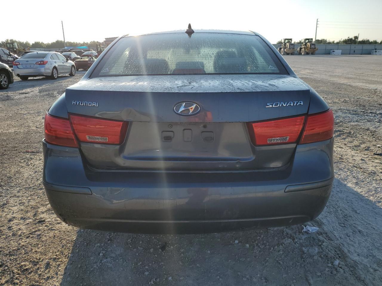 5NPET4AC8AH646565 2010 Hyundai Sonata Gls