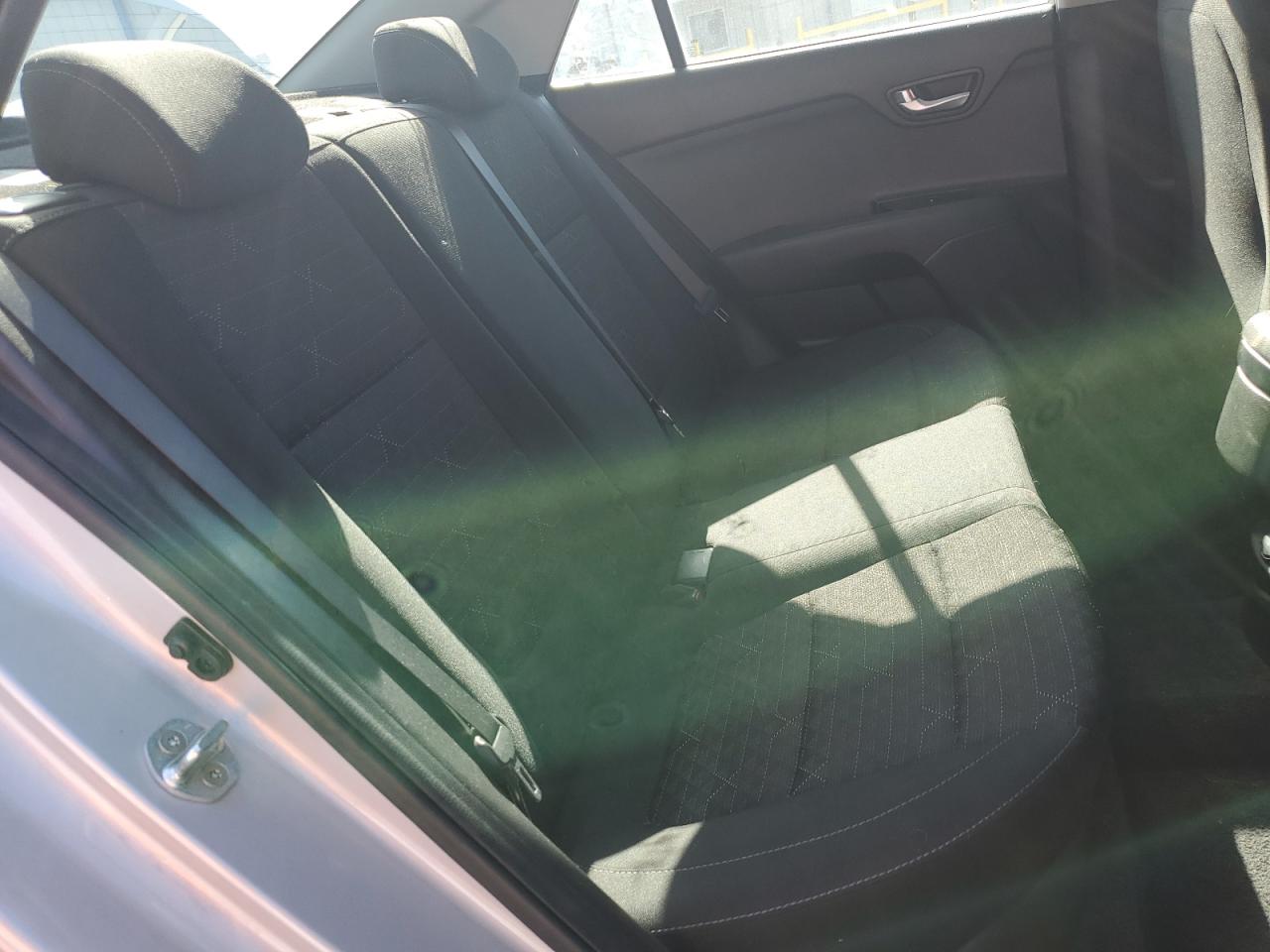 2019 Kia Rio - Image 10