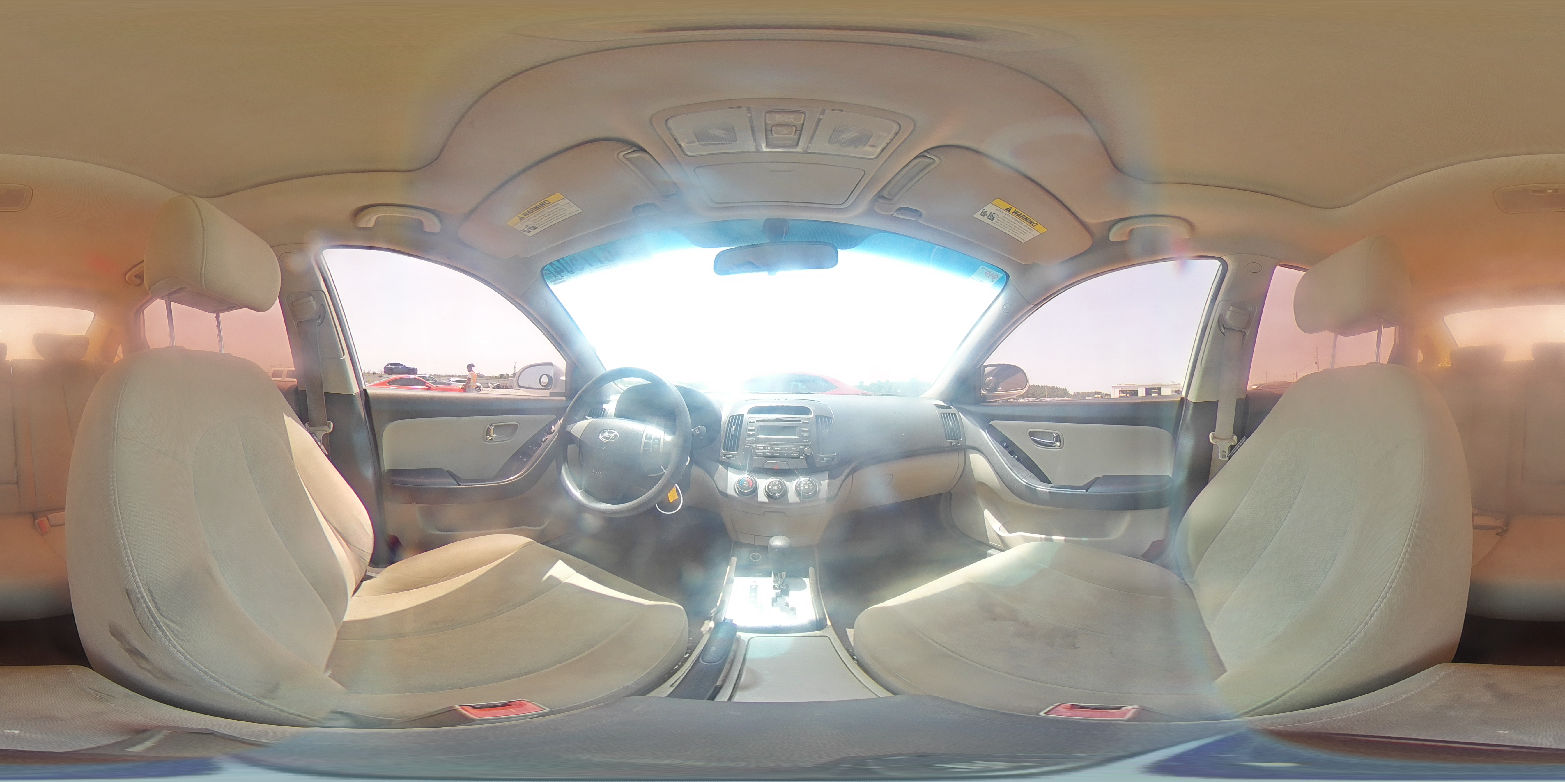 2010 Hyundai Elantra - Image 12