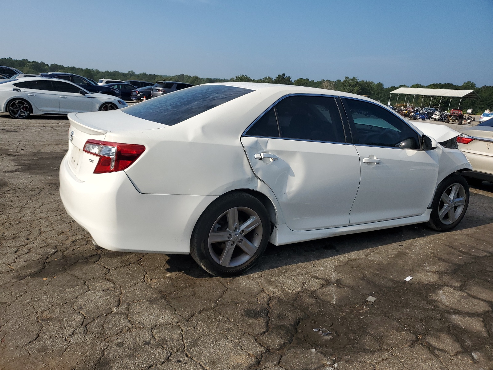 2014 Toyota Camry L vin: 4T1BF1FK8EU322855