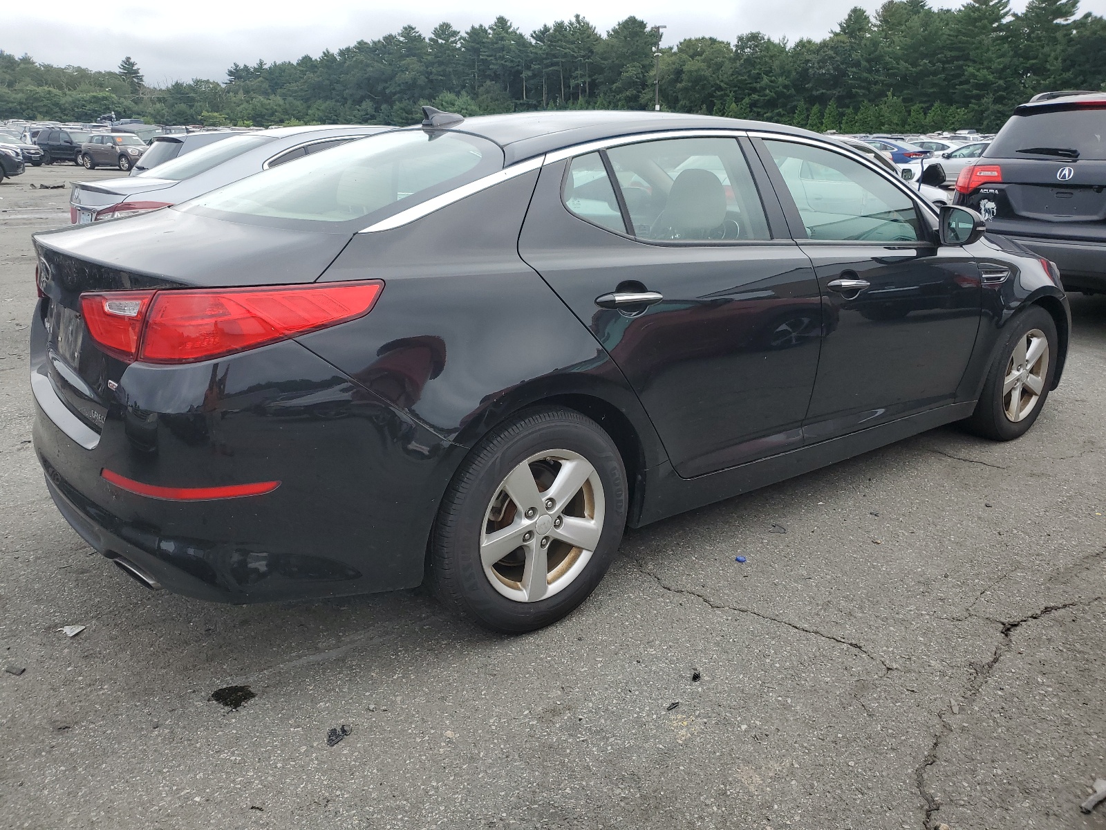 2015 Kia Optima Lx vin: 5XXGM4A71FG485147