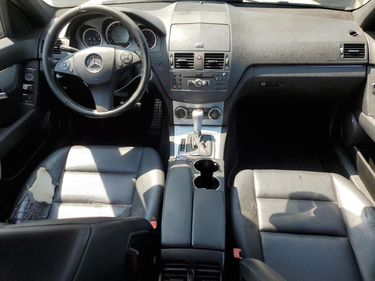 WDDGF5EB9BR168499 2011 Mercedes-Benz C 300