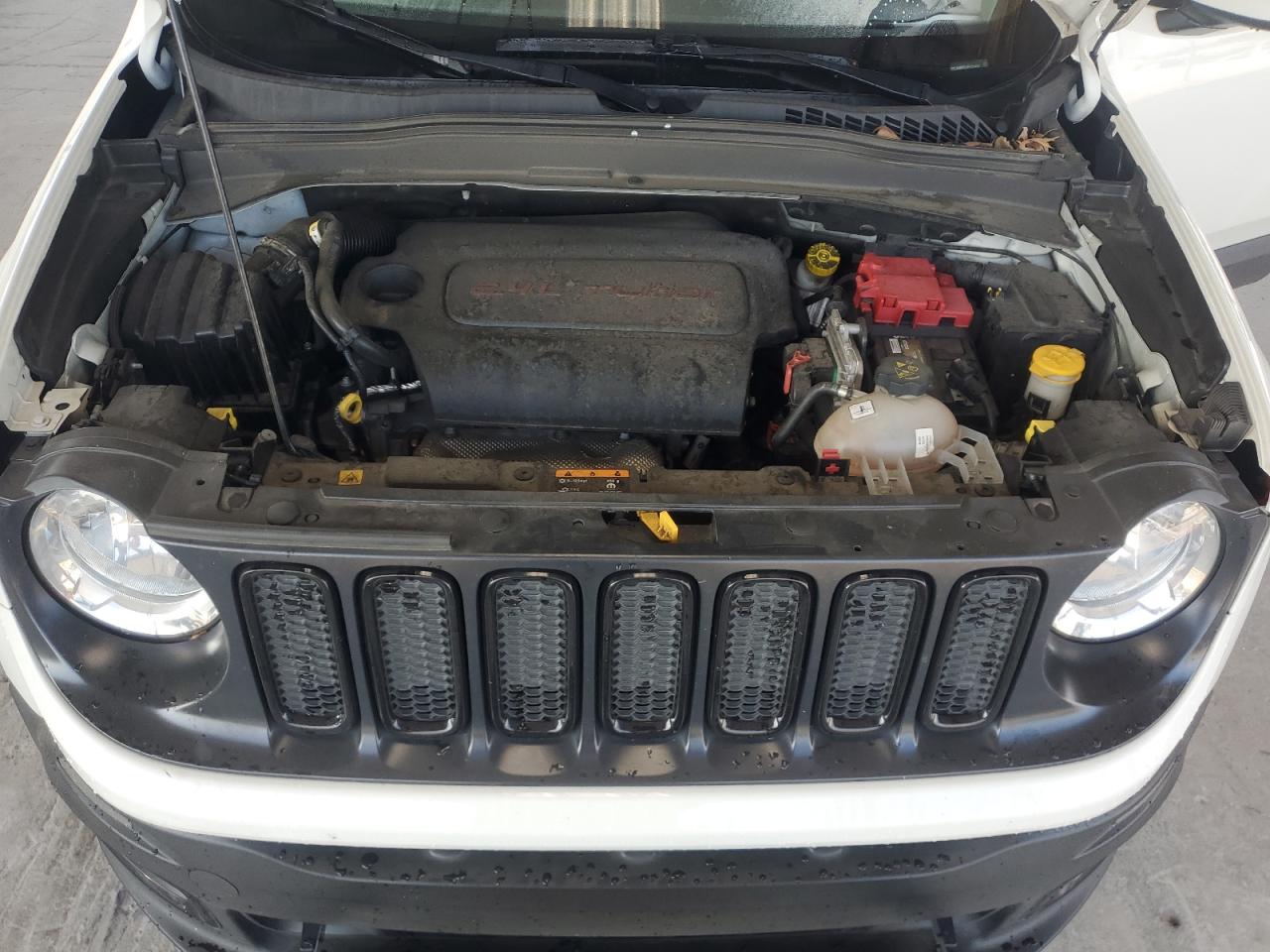 ZACCJABB2JPJ71498 2018 Jeep Renegade Latitude