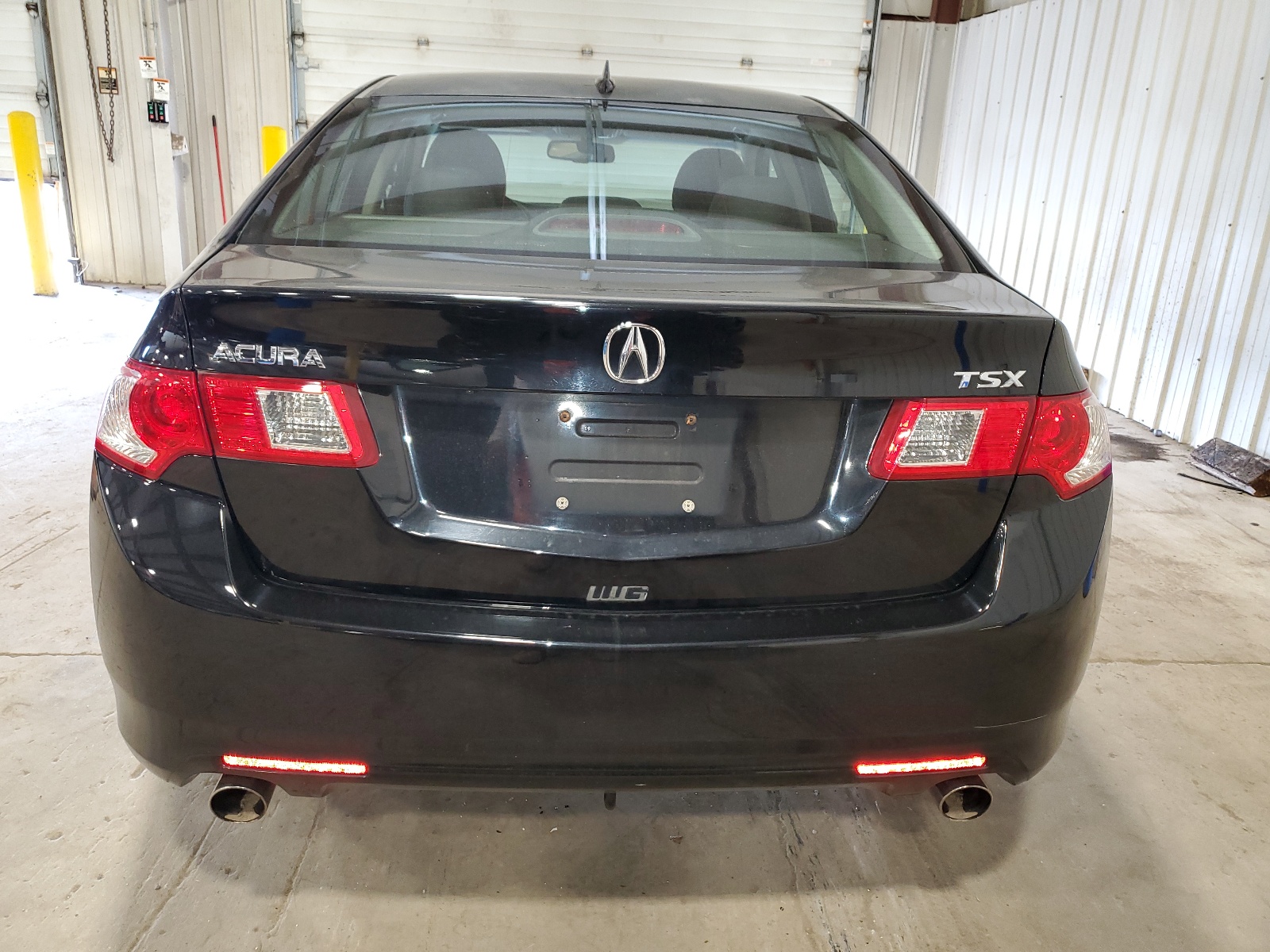 JH4CU2F63AC039947 2010 Acura Tsx