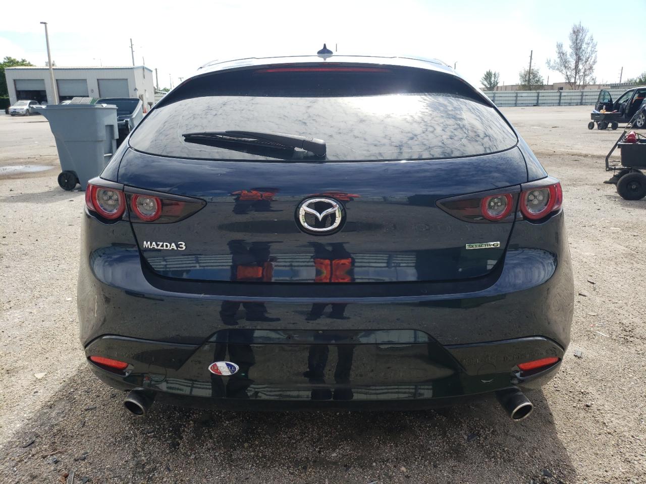 2020 Mazda 3 Preferred VIN: JM1BPAMM6L1163564 Lot: 68790334