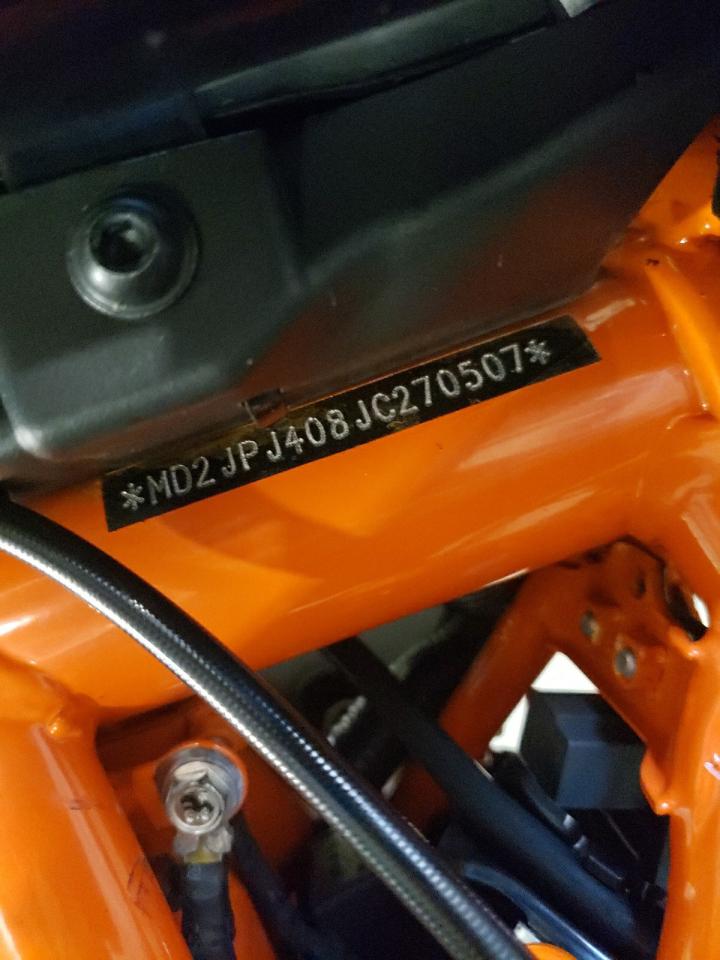 MD2JPJ408JC270507 2018 Ktm 390 Duke