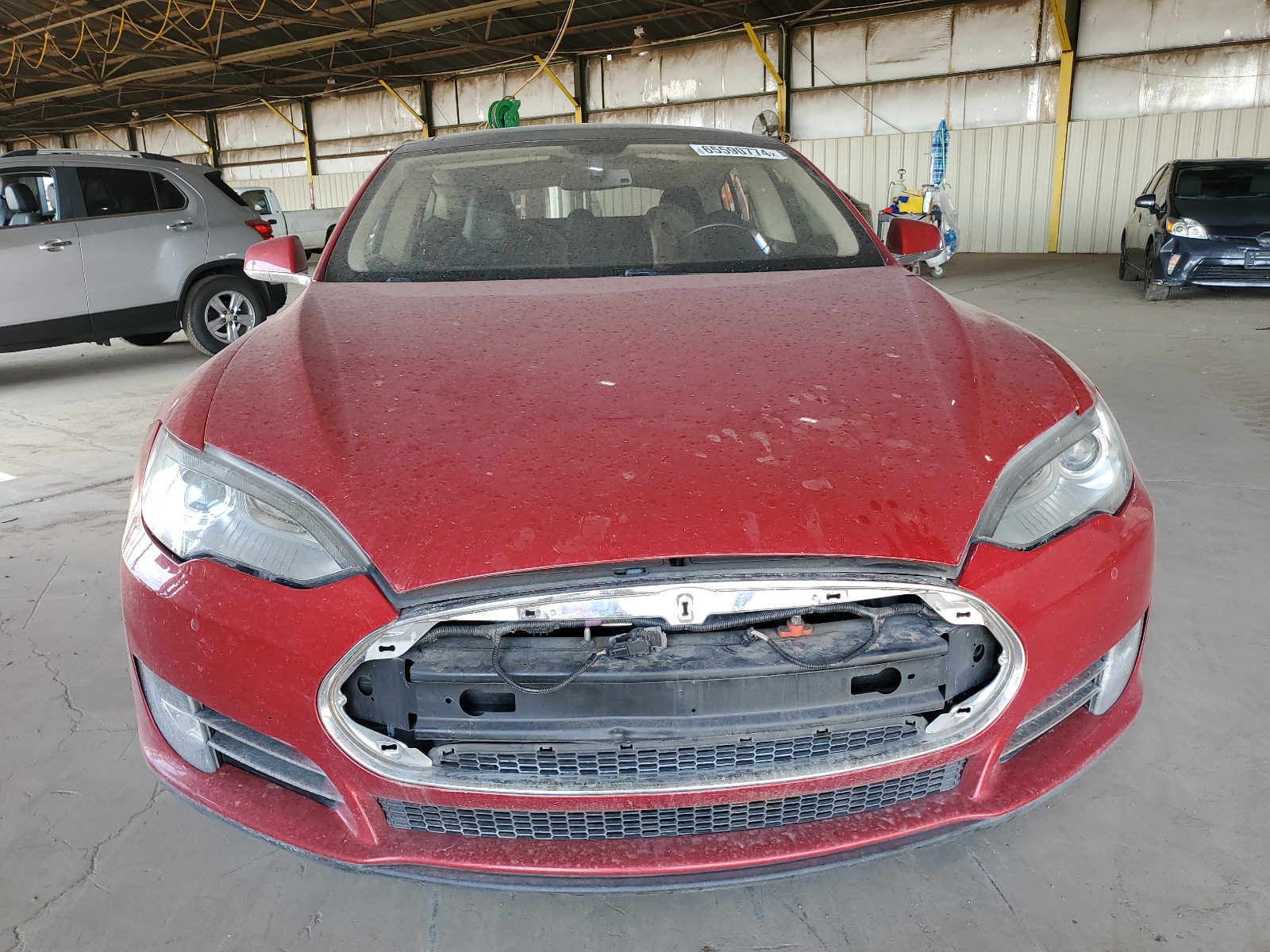 2014 Tesla Model S vin: 5YJSA1H18EFP40512