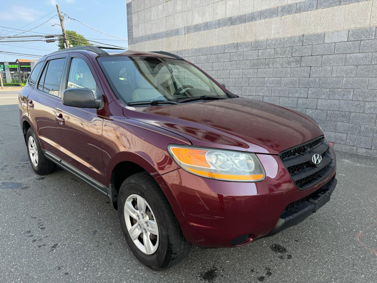 2009 Hyundai Santa Fe - Image 1