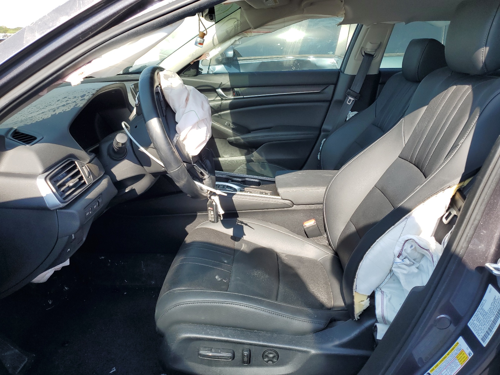 1HGCV3F97NA007830 2022 Honda Accord Touring Hybrid