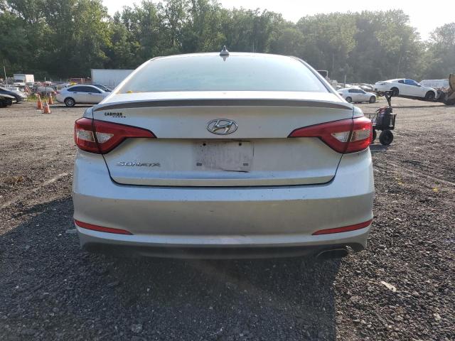 Sedans HYUNDAI SONATA 2017 Srebrny