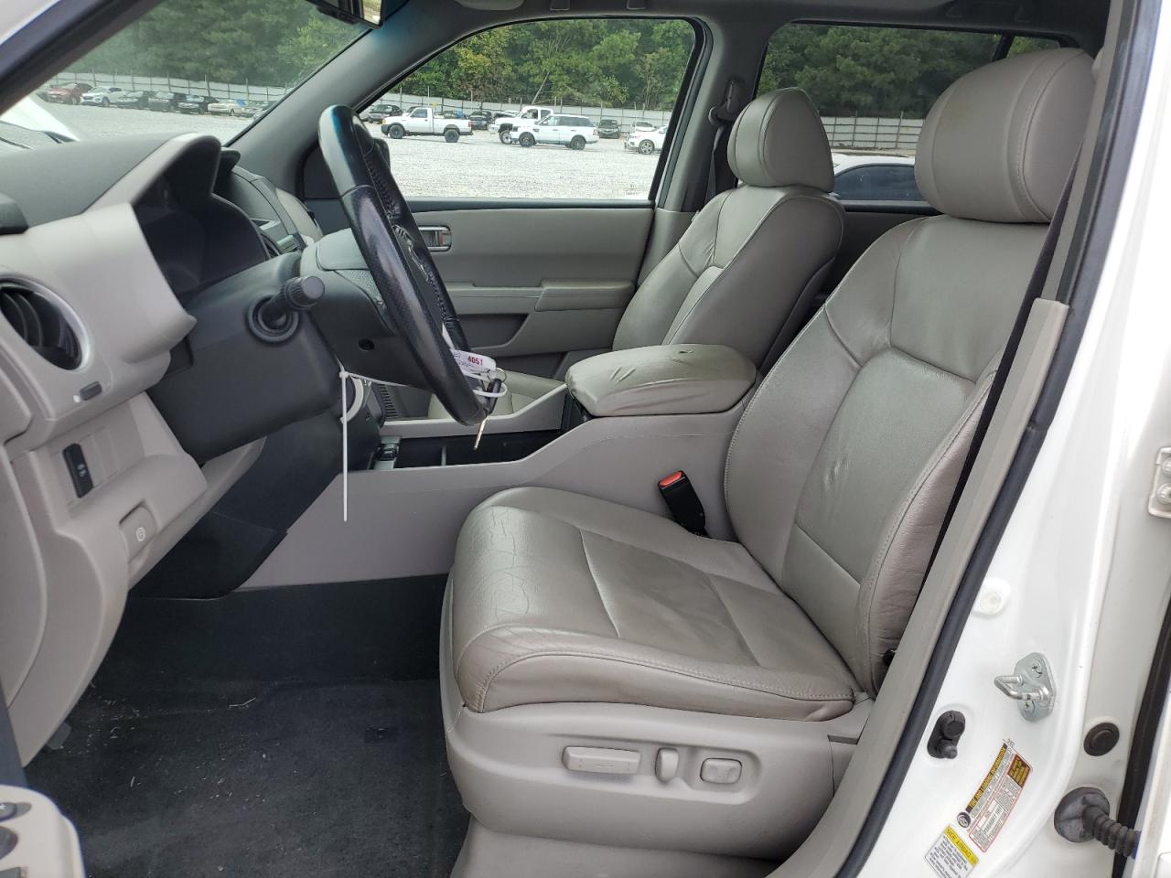 2011 Honda Pilot Exl VIN: 5FNYF3H52BB002906 Lot: 66121864