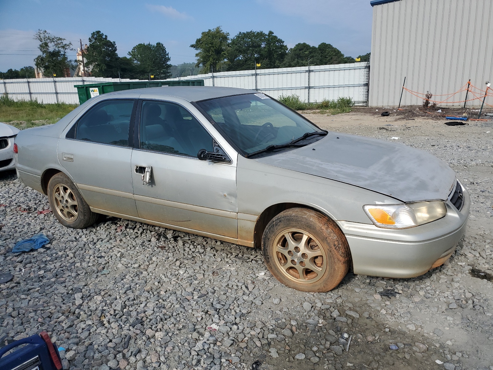 4T1BG22K1YU695622 2000 Toyota Camry Ce 4T1BG22K1YU695622 2000 Toyota Camry Ce