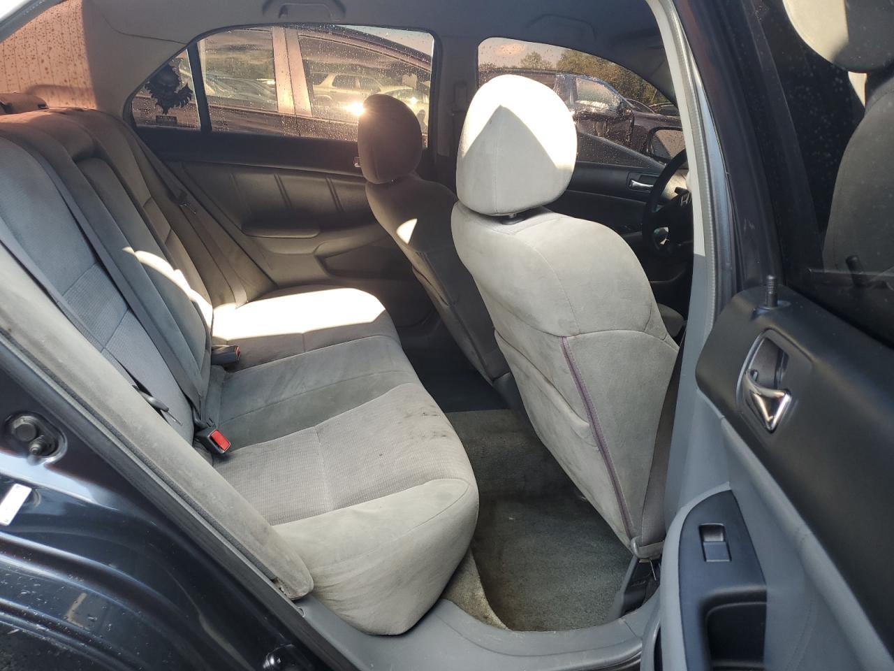 2004 Honda Accord Lx VIN: 1HGCM563X4A156032 Lot: 66658664