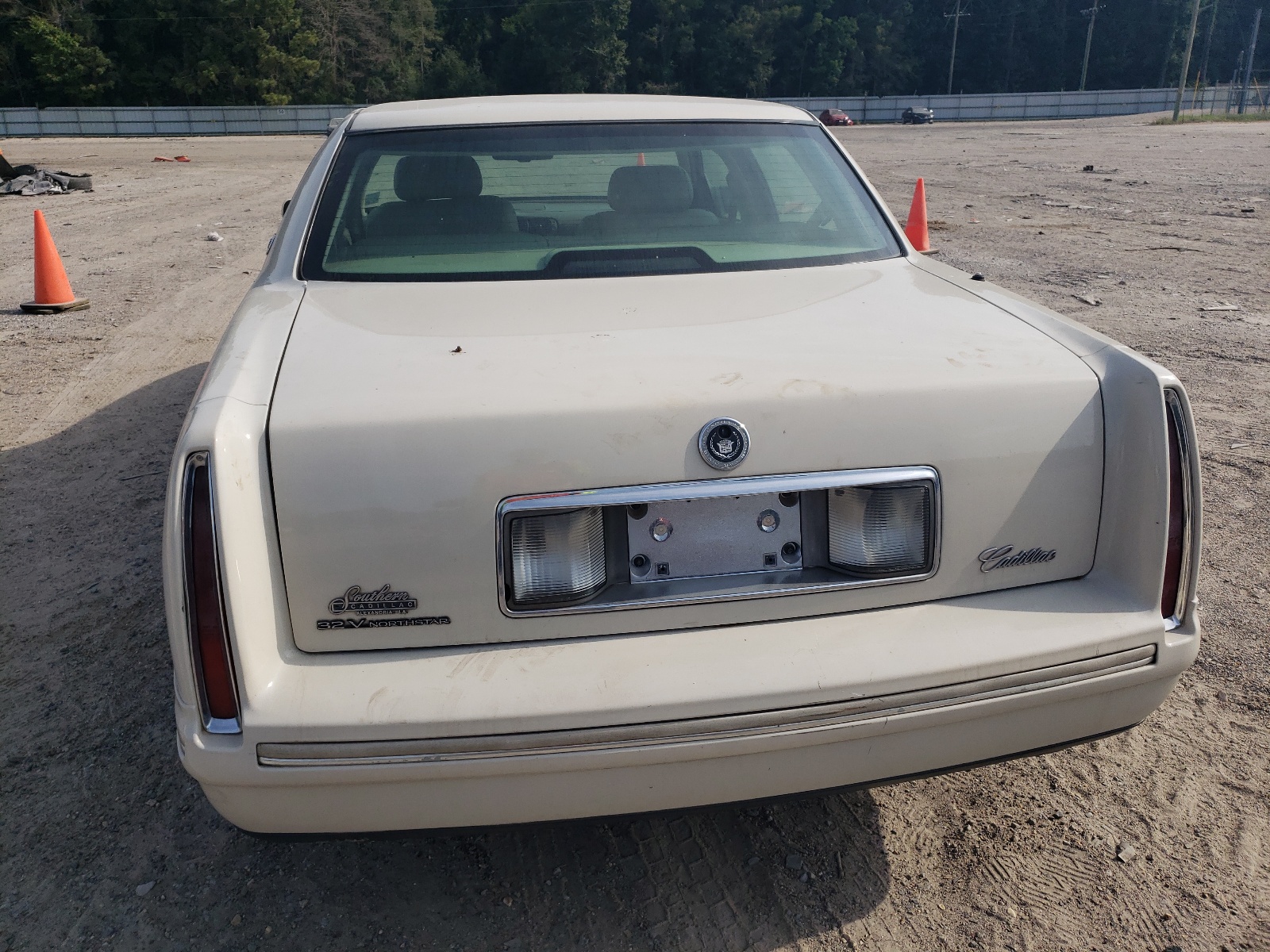 1G6KD52Y2VU209160 1997 Cadillac Deville