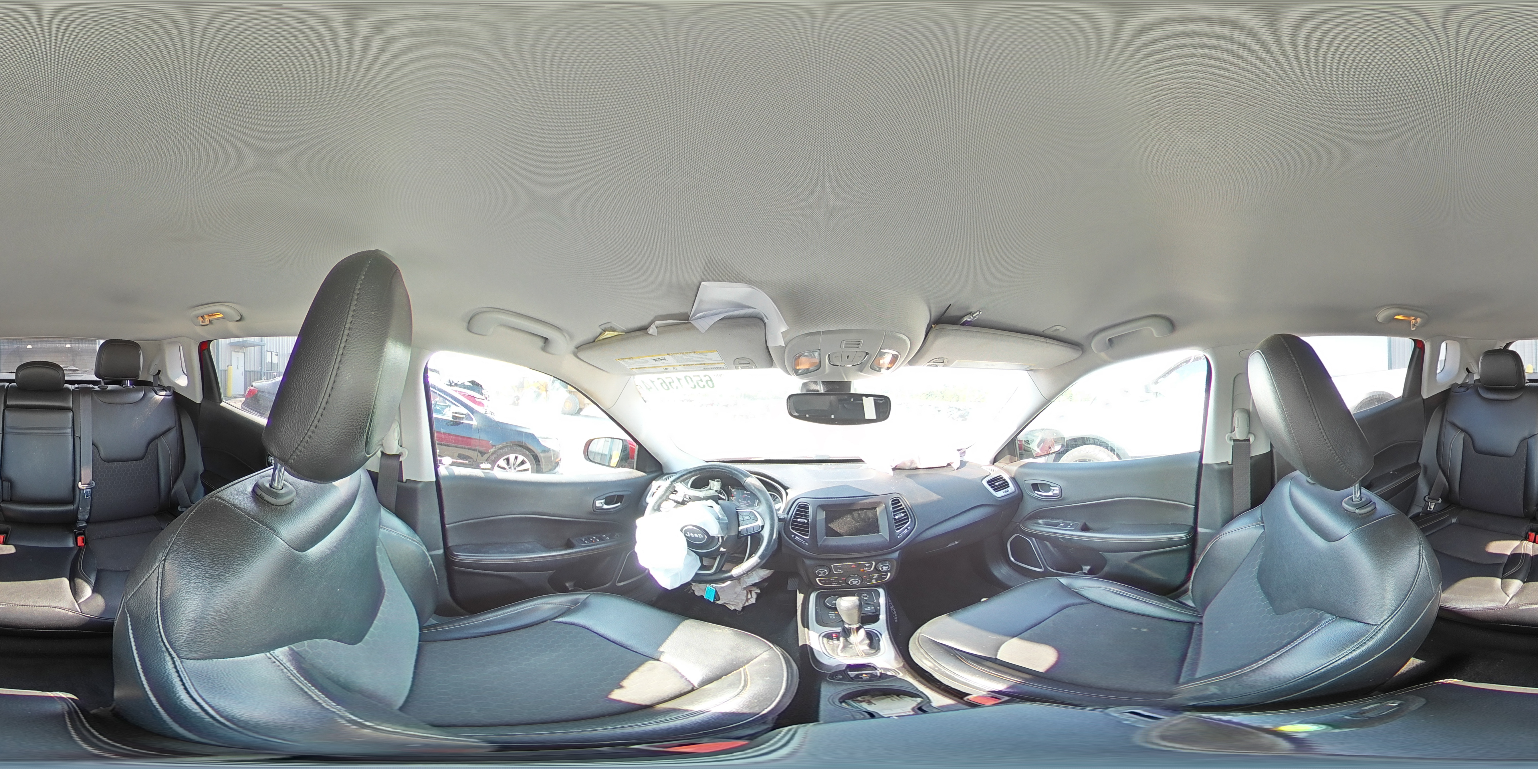 2018 Jeep Compass Latitude VIN: 3C4NJDBB0JT331528 Lot: 65015614