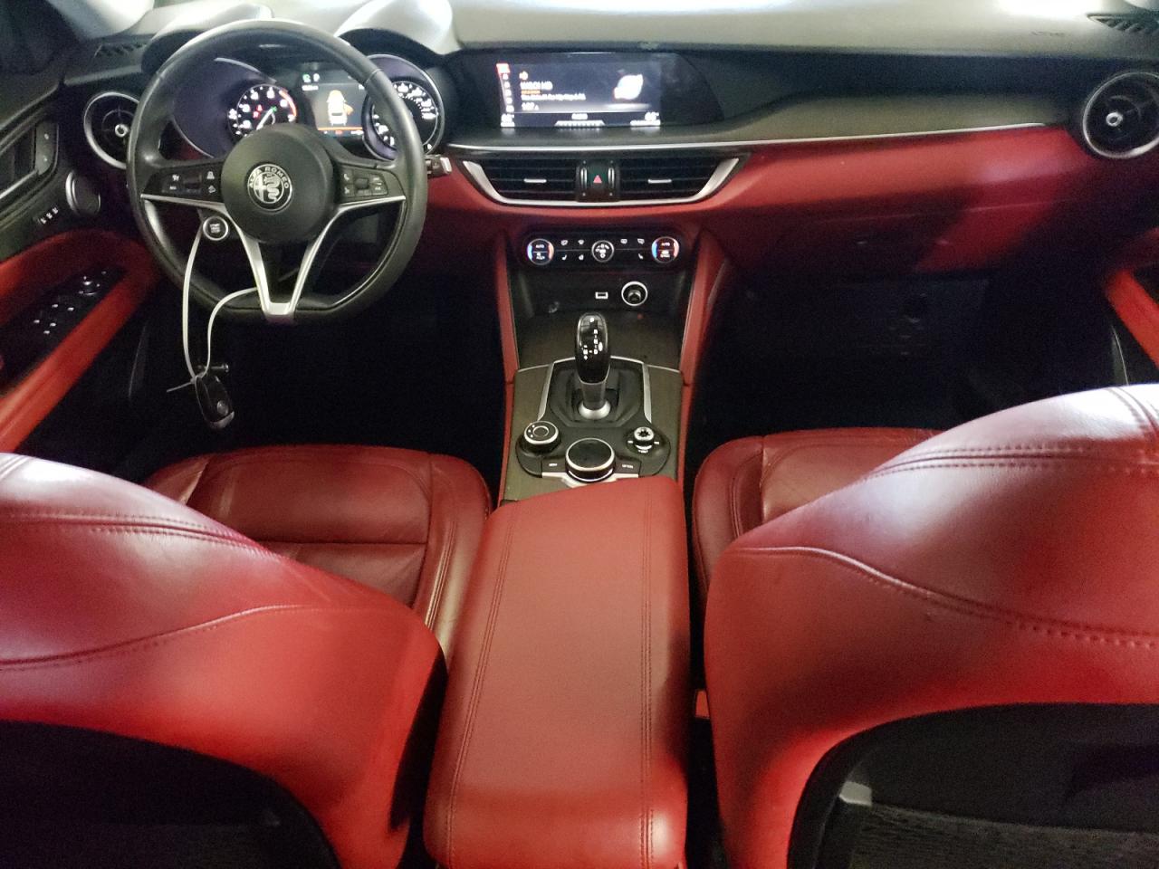 2018 Alfa Romeo Stelvio Ti VIN: ZASFAKBN4J7B81549 Lot: 65538904