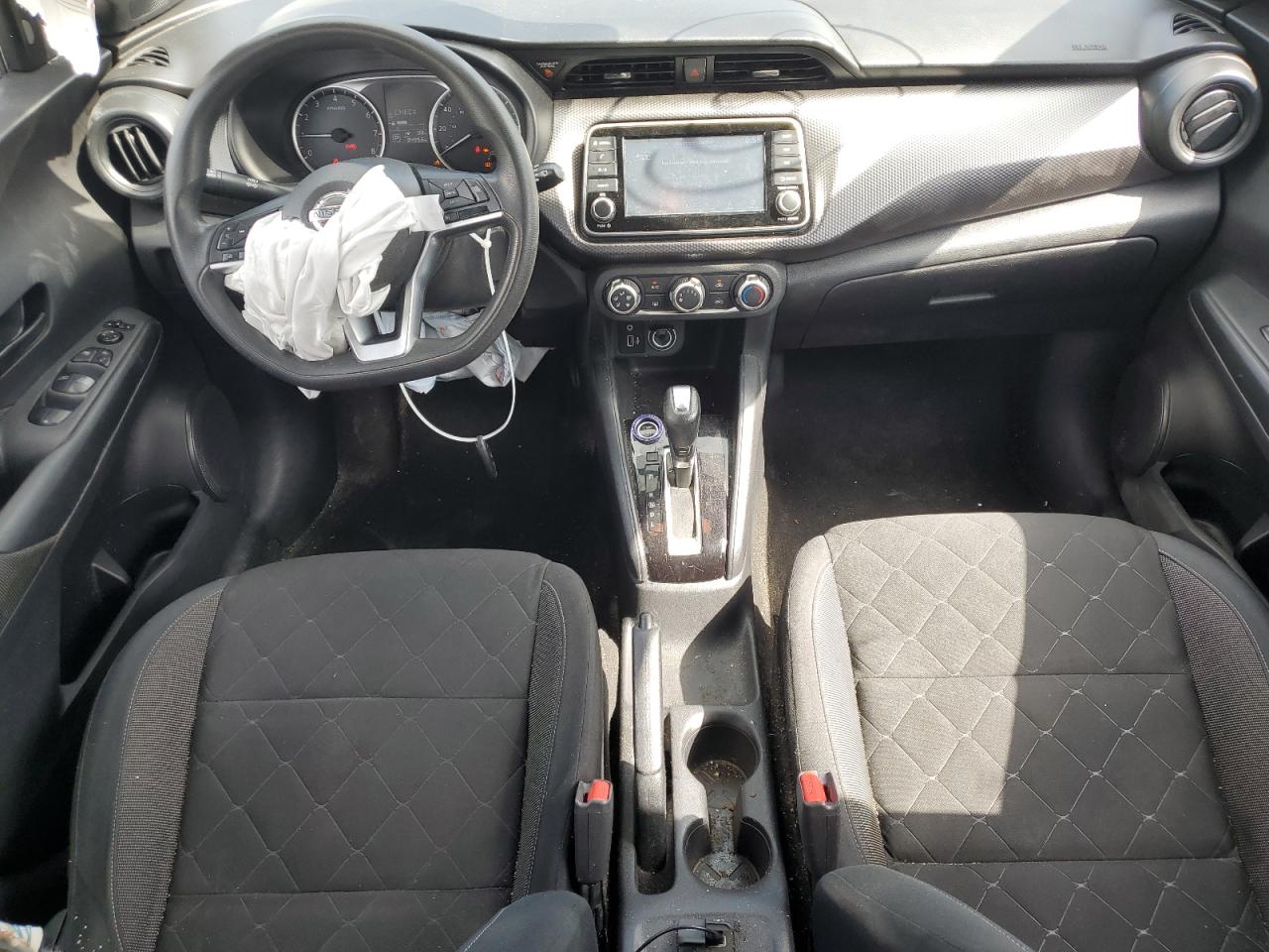 2020 Nissan Kicks - Image 8