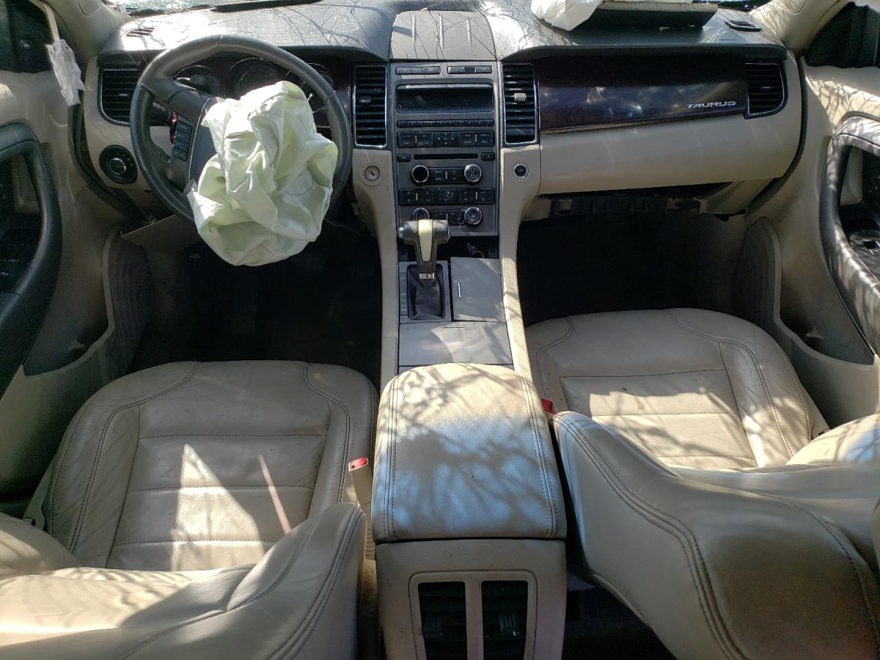 2012 Ford Taurus - Image 8