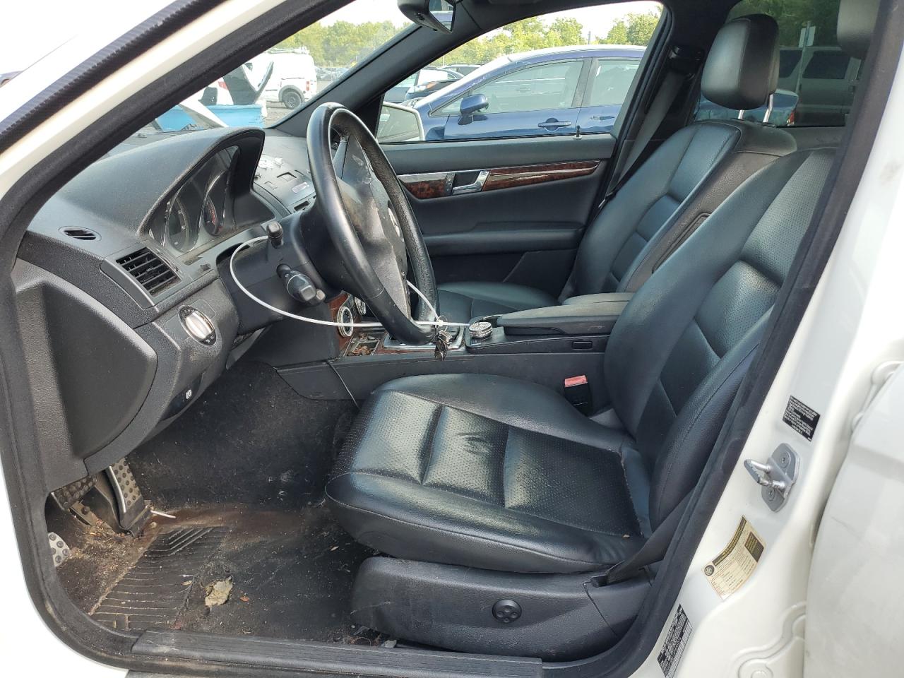 2010 Mercedes-Benz C 300 4Matic VIN: WDDGF8BB1AF435074 Lot: 67029624