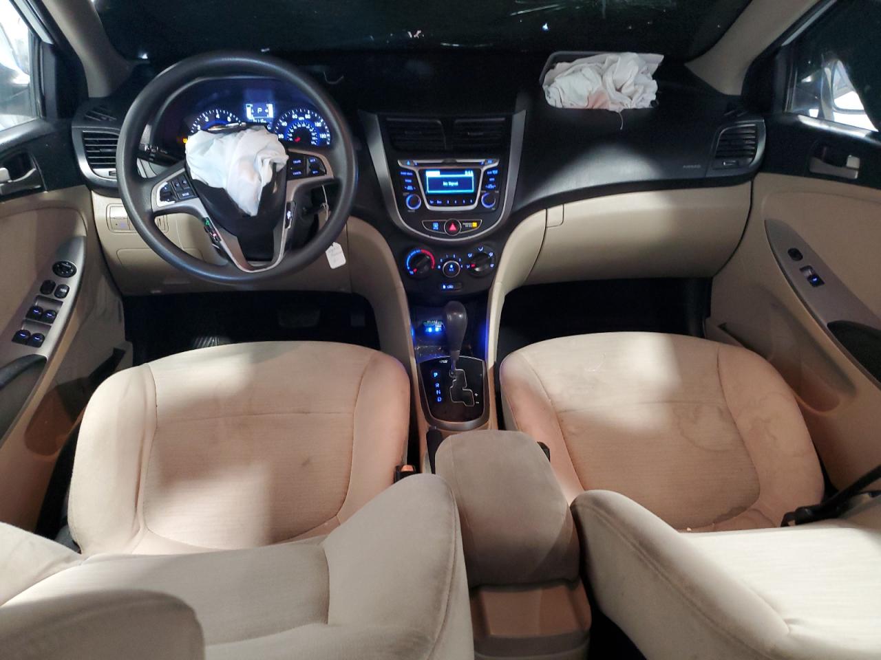 2016 Hyundai Accent - Image 8