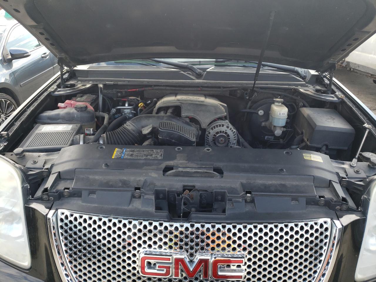 1GKFK63868J124938 2008 GMC Yukon Denali