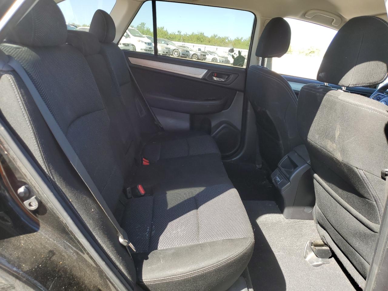 2018 Subaru Outback 2.5I Premium VIN: 4S4BSAFC3J3274623 Lot: 67688074