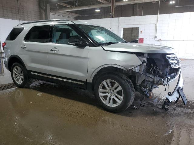  FORD EXPLORER 2018 Сріблястий