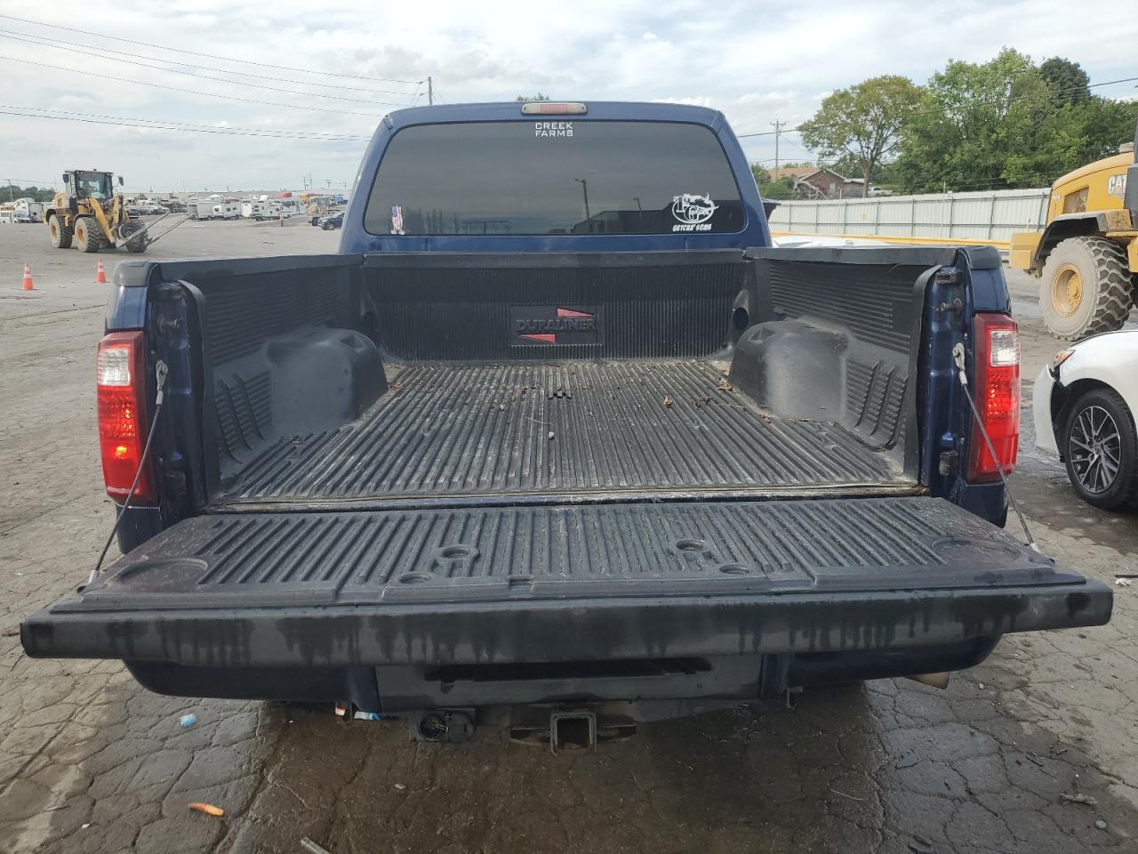 2011 Ford F250 - Image 12
