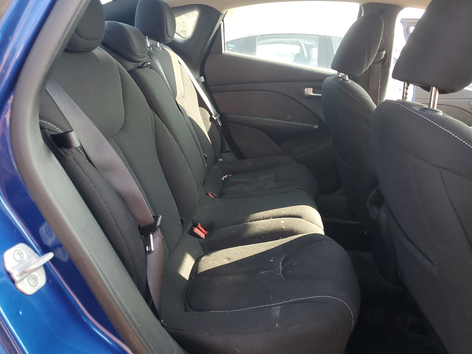 1C3CDFBH1DD176646 2013 Dodge Dart Sxt