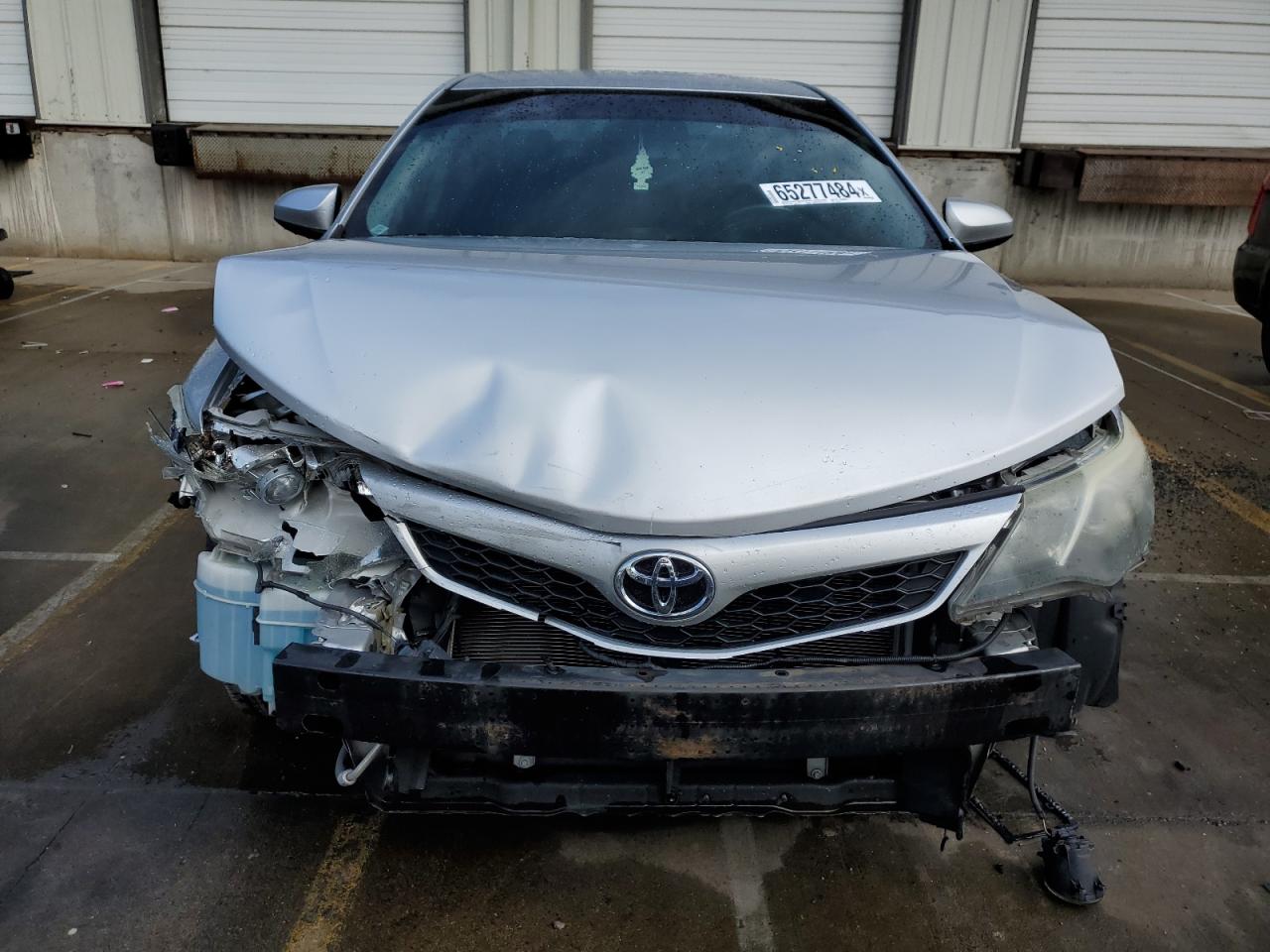 2014 Toyota Camry - Image 5