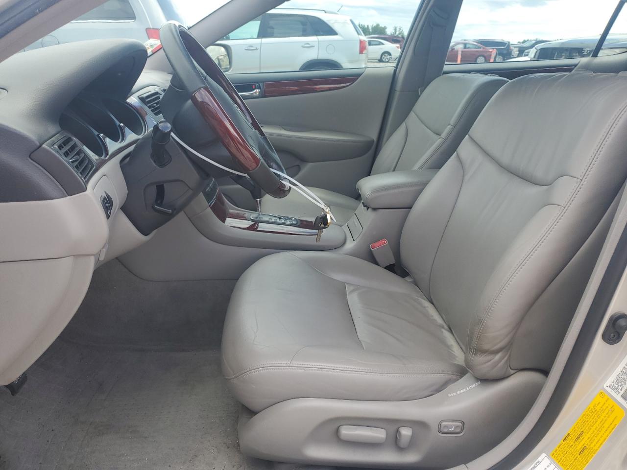 2003 Lexus Es 300 VIN: JTHBF30G830127734 Lot: 66007054