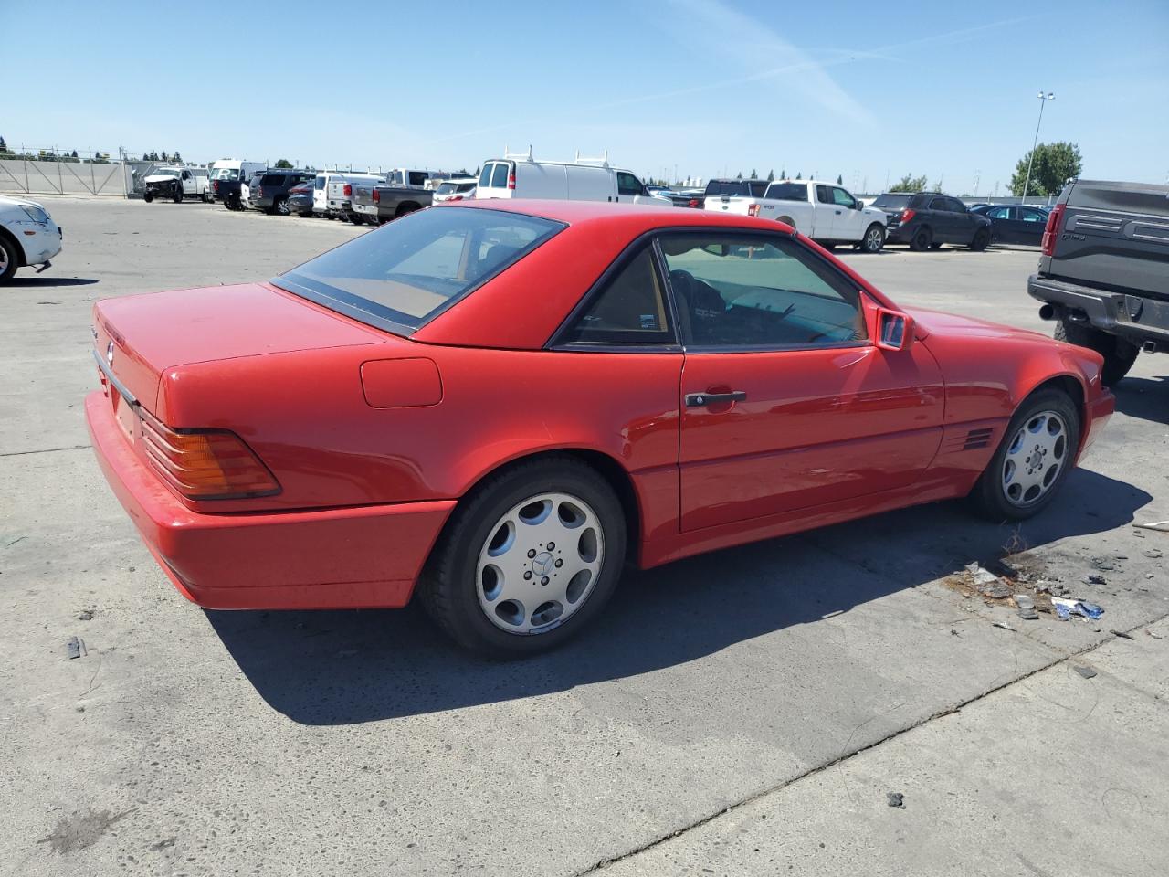 1993 Mercedes-Benz 500 Sl VIN: WDBFA67E5PF070711 Lot: 68870184