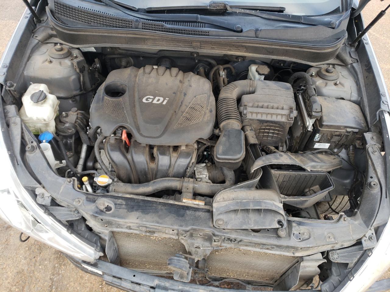 2012 Hyundai Sonata - Image 13