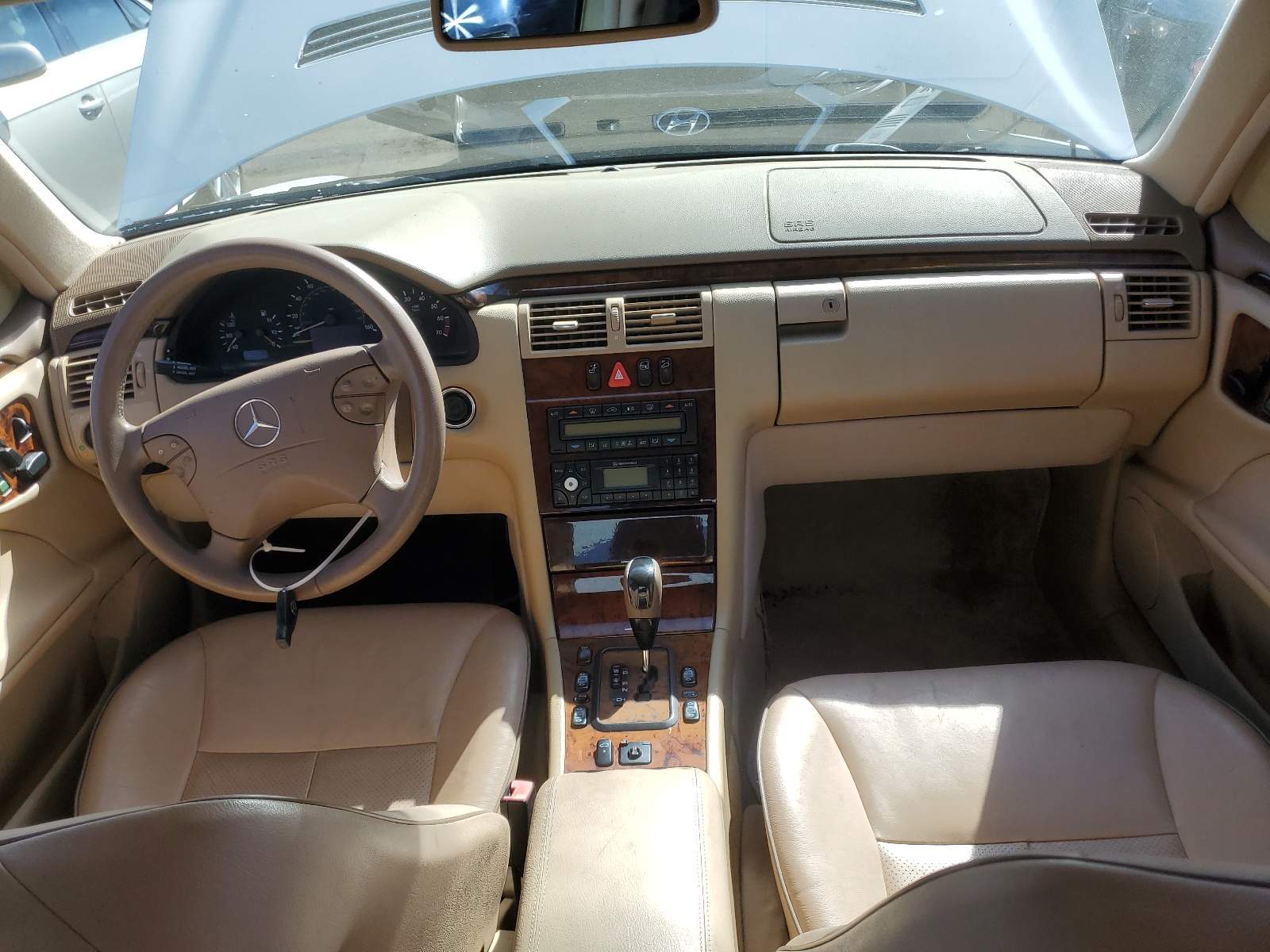 WDBJF65J11B211817 2001 Mercedes-Benz E 320