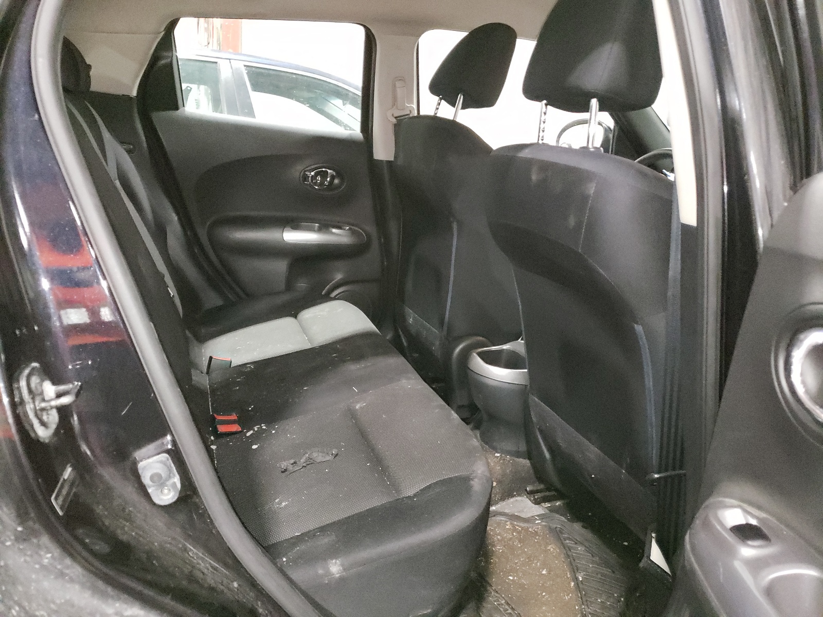 JN8AF5MV8BT012683 2011 Nissan Juke S